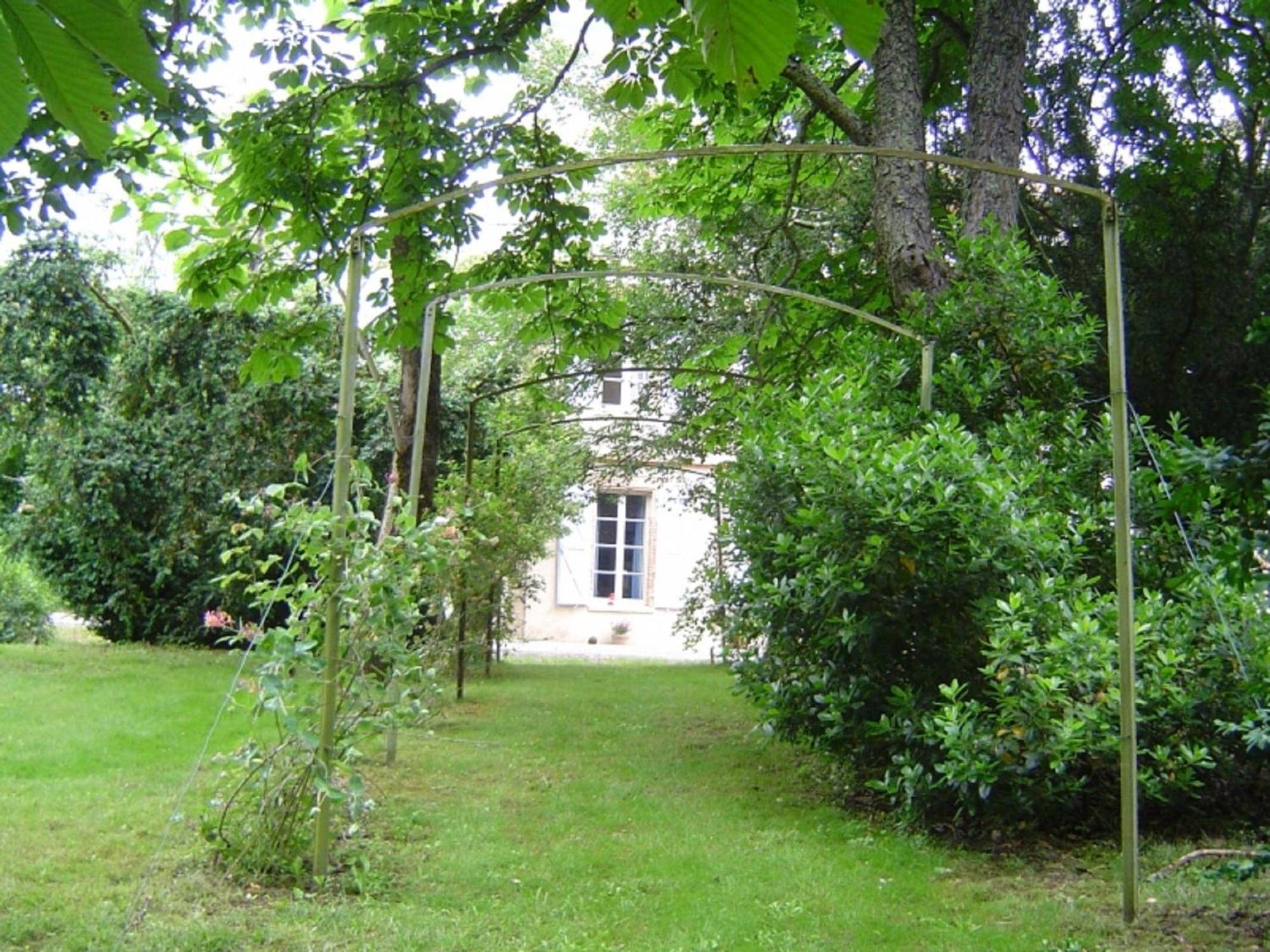 Le Moulin Du Carla Bed & Breakfast Lavaur  Exterior photo